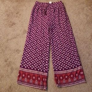 Wide leg yoga pants size L